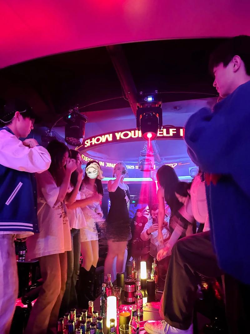 苏州商务ktv消费攻略-张家港市ktv预定